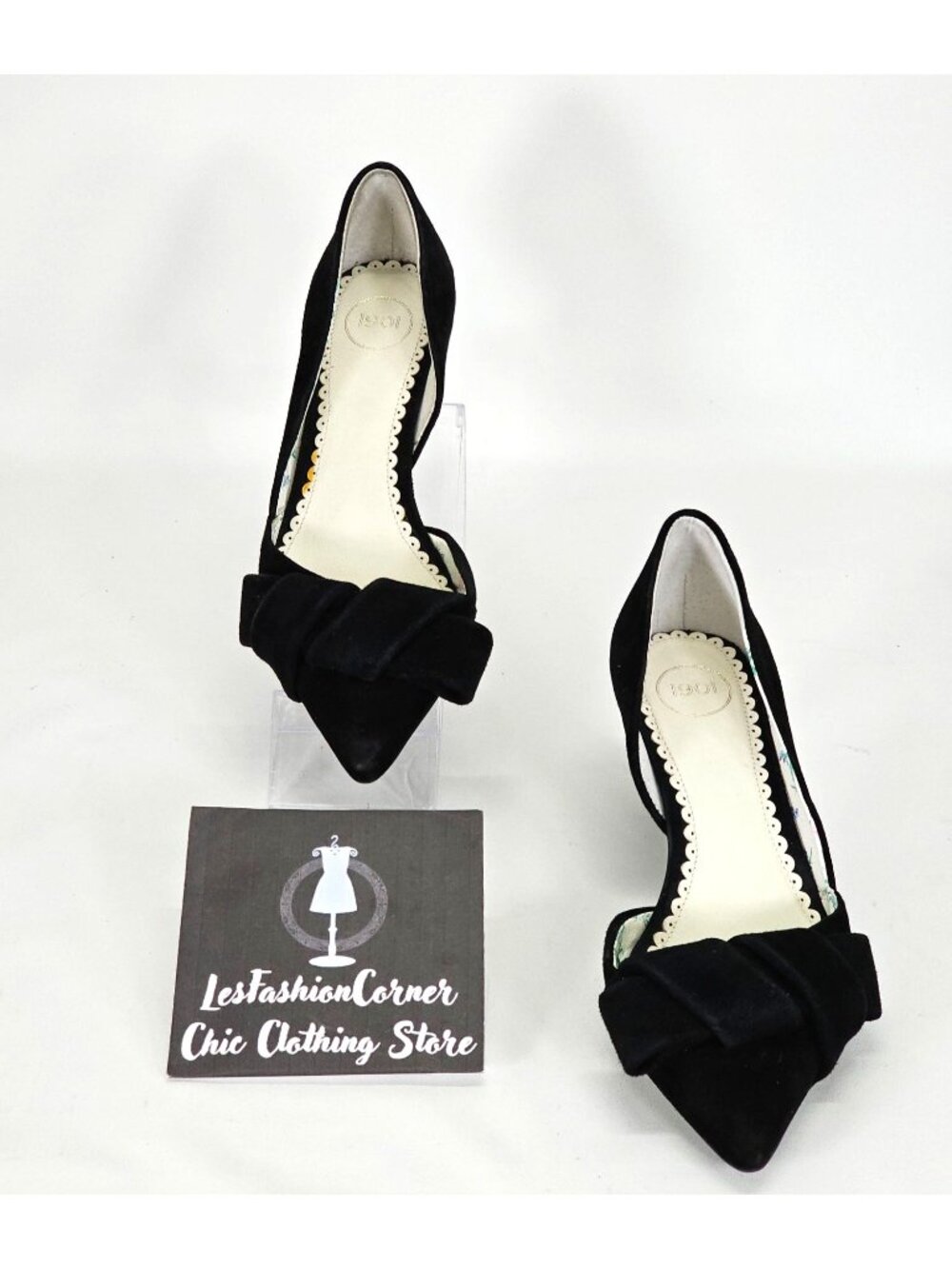 NWT 1901 Women's Black Velvet Barrett Bow Kitten Heels Size 6 1843 - Picture 2 of 15